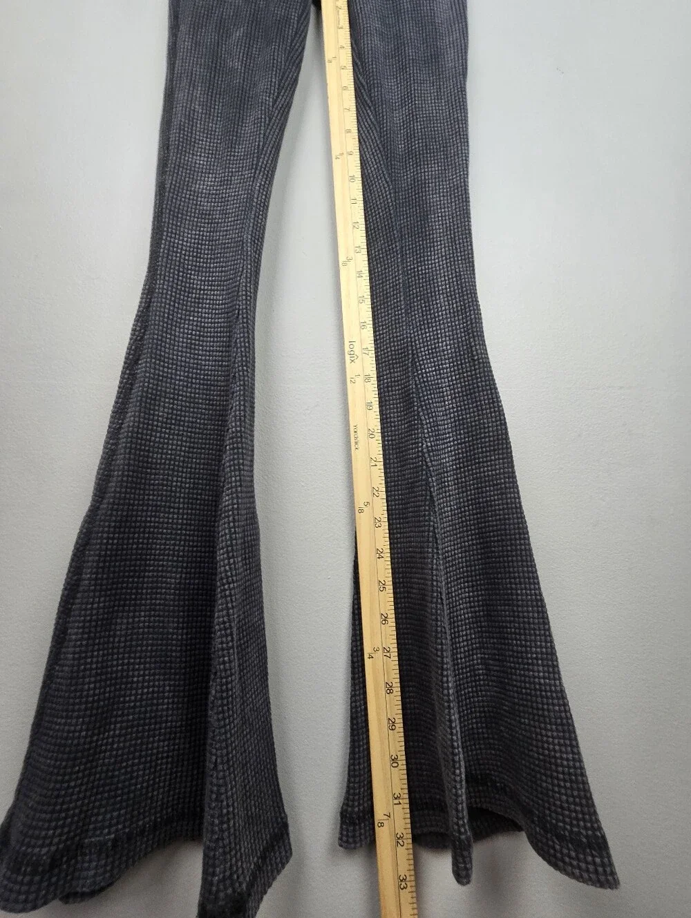 Out From Under Felicity Waffle Knit Flare Pants Dark Gray Black Womens Size S‎